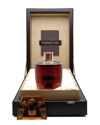Macallan 55 Jahre alt Lalique Crystal