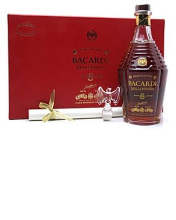 Bacardi Rum 8 Jahre alt Millennium Baccarat Crystal